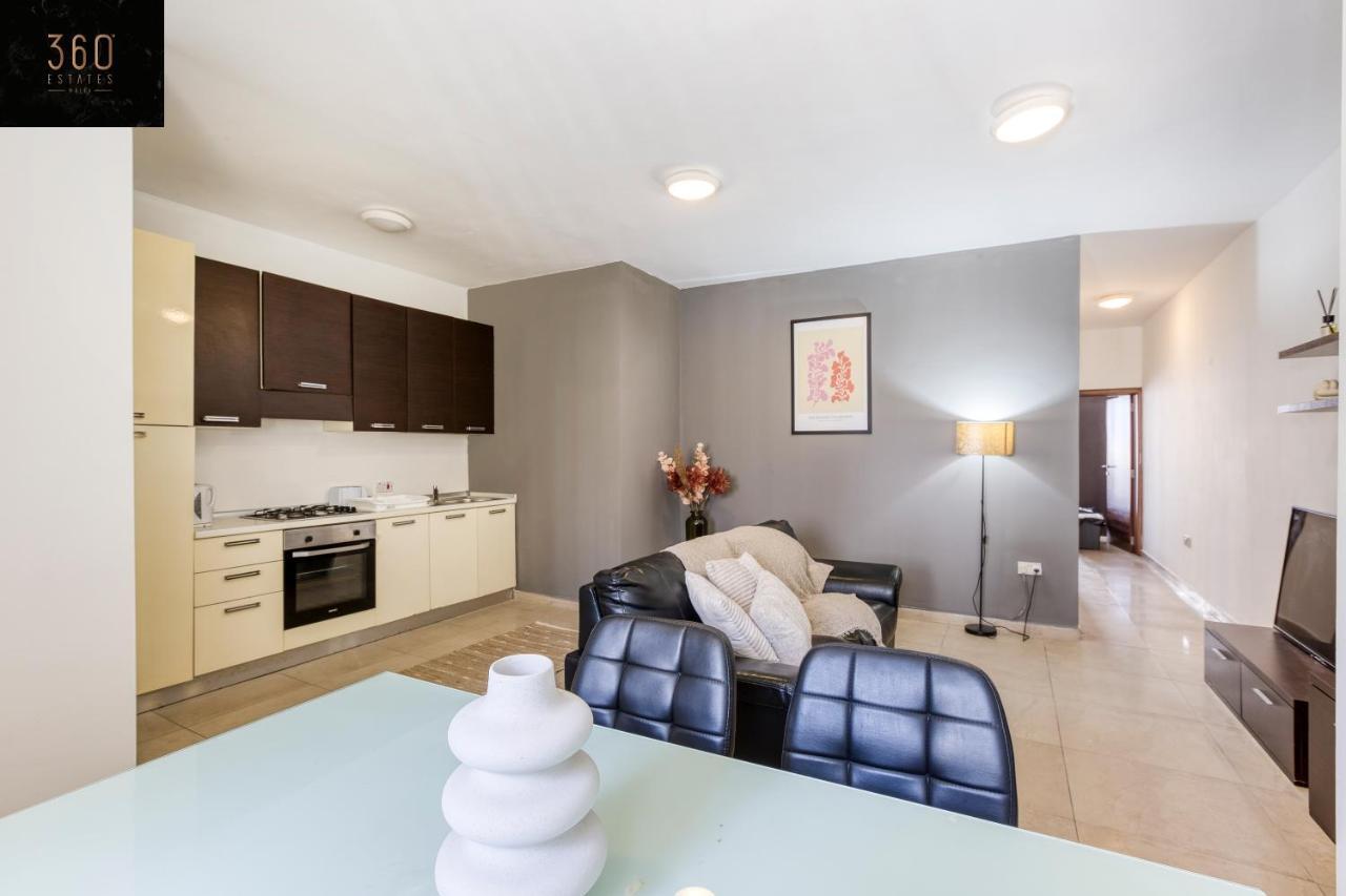 Spacious 2br, Just Off Uni & Hospital & Wifi By 360 Estates Apartment Msida