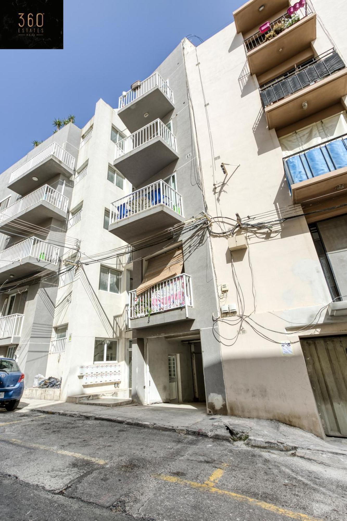 Spacious 2br, Just Off Uni & Hospital & Wifi By 360 Estates Apartment